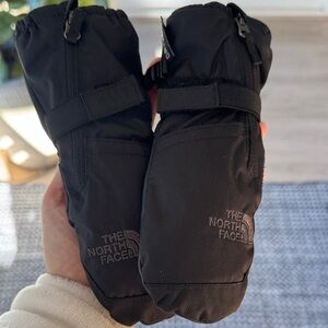 The North Face Black Insulated Mittens 3T